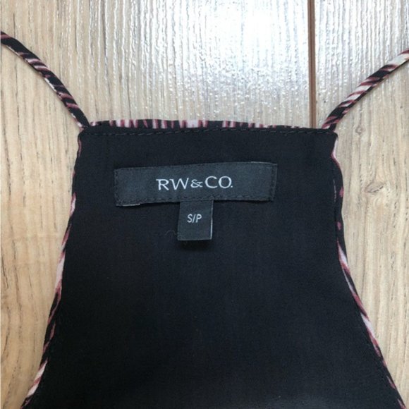 Womens RW&CO. Spaghetti strap Racer back Geometric pattern tank top size S - Picture 8 of 11
